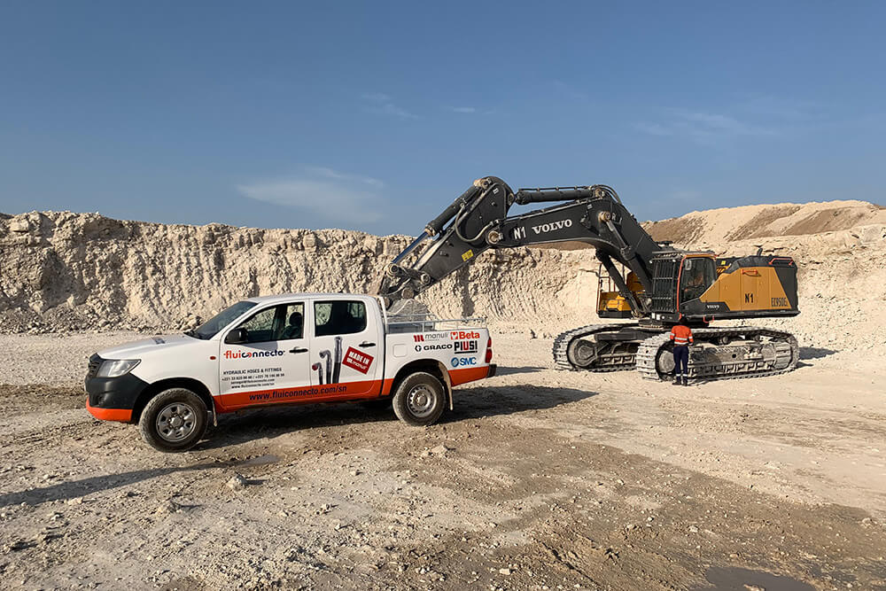 Fluiconnecto_Services_SOS_Van_featured-West Africa